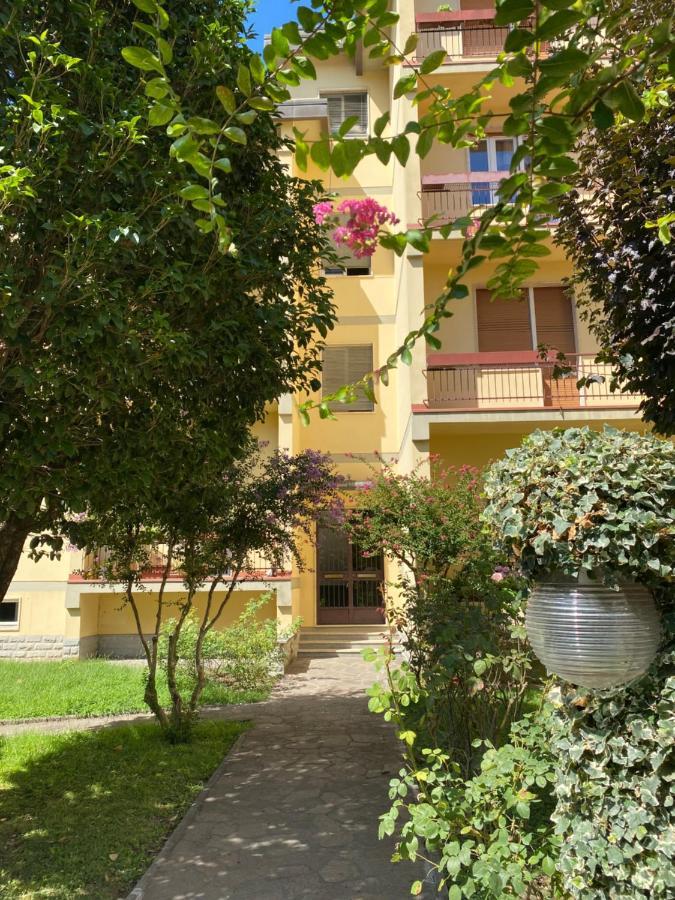 Florence - Quiet & Comfortable Apartment Esterno foto